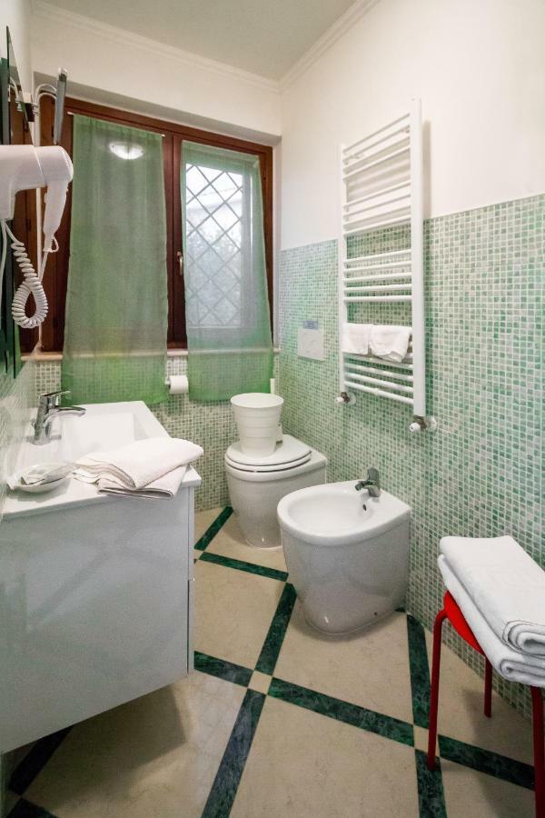 Il Bacio E La Nocciola Bed & Breakfast Labico Ngoại thất bức ảnh