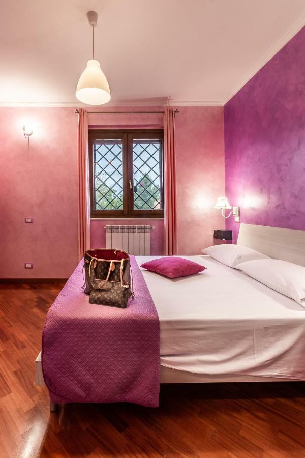 Il Bacio E La Nocciola Bed & Breakfast Labico Ngoại thất bức ảnh